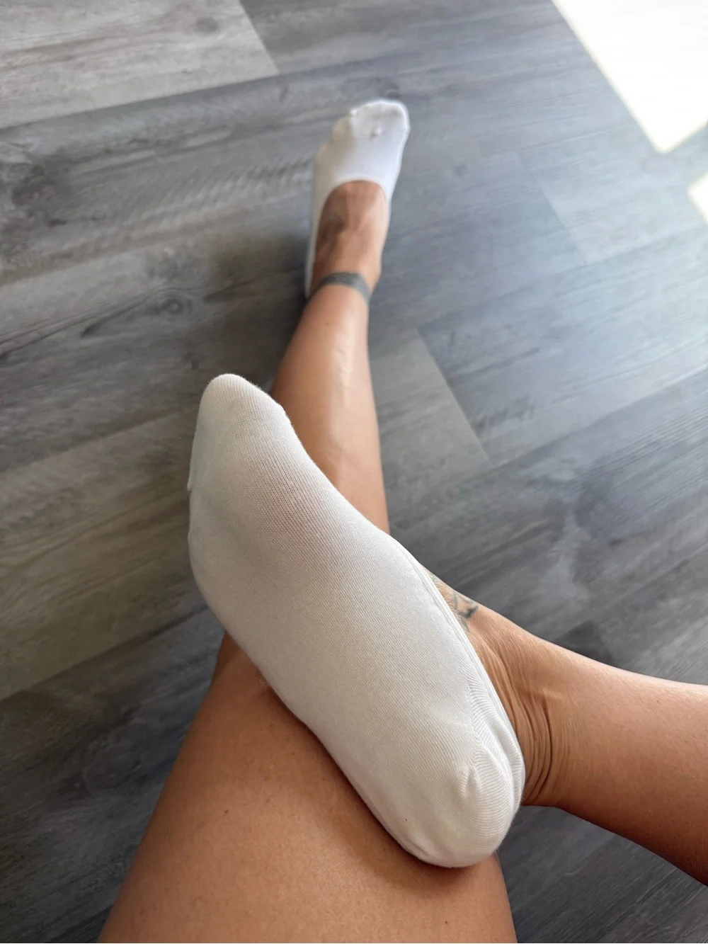 White No Show Socks Stretchy Comfy Gym Athleisure Workout Hiking